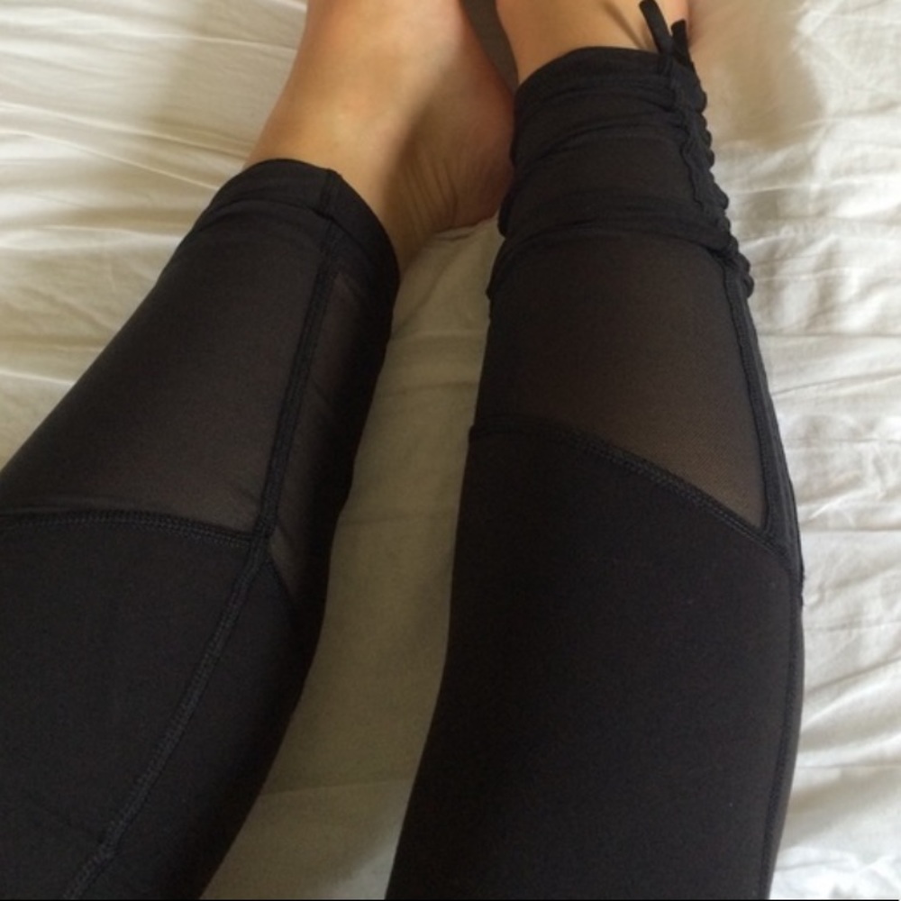 Lululemon high waist mesh yoga pants